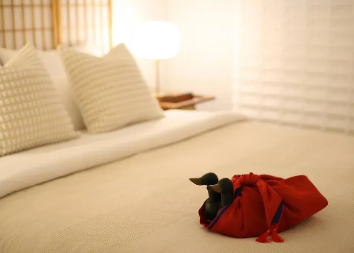 Hongdae 10 Min Family 2br Direct Airport Bus From Icn Airport * Seoul