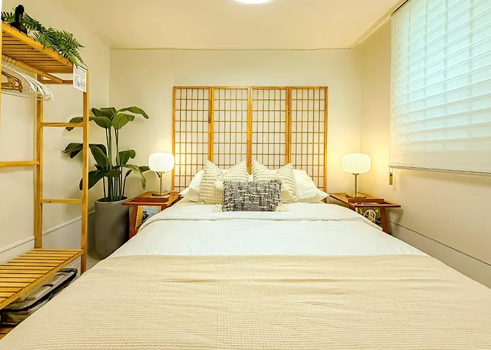 Hongdae 10 Min Family 2br Direct Airport Bus From Icn Airport Villa *
